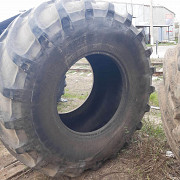 Була шина на комбайн 800/65R32 (30.5L32) BKT. Тальне