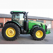Трактор John Deere 8260R, Київська область. Украина