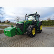 Трактор John Deere 8335R, Київська область. Украина