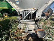 Розкидач-бункер добрив NEW LEADER L3030G4, Київська область. Украина
