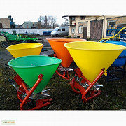 Розкидачі мін-добрив Jar-met на 300-500 л, Житомирська обл. Україна