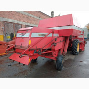 Комбайн Massey Ferguson 186, Волинська область. Украина