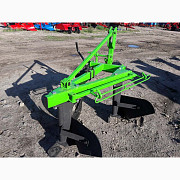 Двокорпусний плуг 2-20 Bomet (Польща), Київська область. Україна