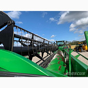 Жниварка JOHN DEERE 630 R, Київська область. Україна