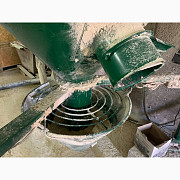 Продам комбікормовий завод, об'єм бункера 2200 кг, Київська область. Україна