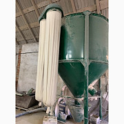 Продам комбікормовий завод, об'єм бункера 2200 кг, Київська область. Україна