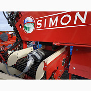 Морквозбиральний комбайн Simon, Львівська область. Україна
